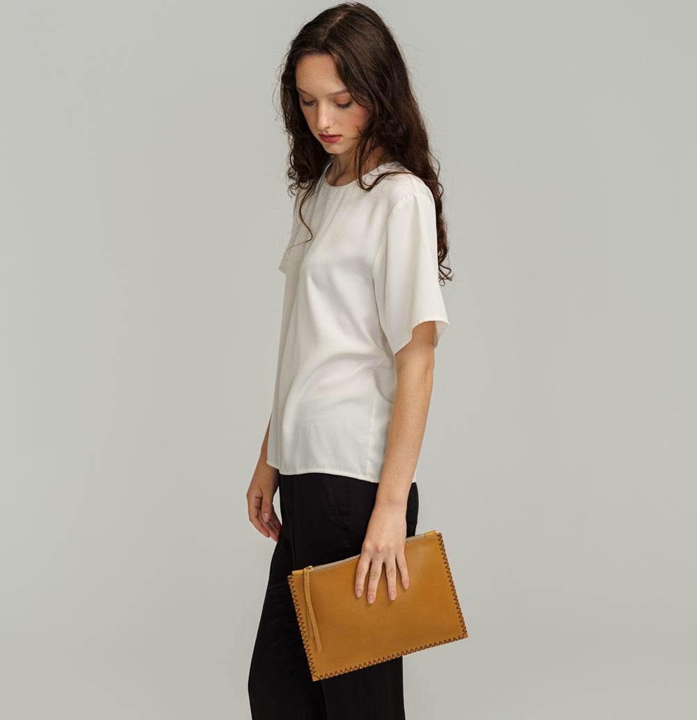 Bonnell Pouch
