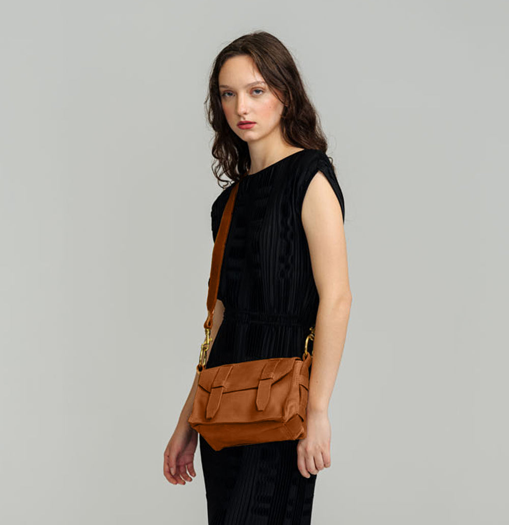 Barton Crossbody